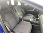 Renault Captur 1.6 E-Tech Hybrid 145 Intens Apple Carplay/Android Auto , electronic climate controle , Camera , cruise , tel , lm velgen , parkeersensoren , navi groot scherm .