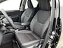 Toyota Yaris 1.5 Hybrid 115 Dynamic Comfort Pack | BTW Voertuig | Dodehoekdetectie | Stoel+stuurverwarming | Parkeersensoren Voor+Achter | Draadloze telefoonlader | Cruise Control Adaptive | Apple CarPlay/Android Auto |