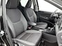 Toyota Yaris 1.5 Hybrid 115 Dynamic Comfort Pack | BTW Voertuig | Dodehoekdetectie | Stoel+stuurverwarming | Parkeersensoren Voor+Achter | Draadloze telefoonlader | Cruise Control Adaptive | Apple CarPlay/Android Auto |