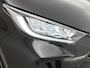 Toyota Yaris 1.5 Hybrid 115 Dynamic Comfort Pack | BTW Voertuig | Dodehoekdetectie | Stoel+stuurverwarming | Parkeersensoren Voor+Achter | Draadloze telefoonlader | Cruise Control Adaptive | Apple CarPlay/Android Auto |