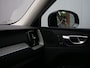 Volvo XC60 2.0 T6 Plug-in hybrid AWD Plus Dark 350 Pk Automaat Navi / Pano-dak / 360 Camera / Apple Carplay / Harman Kardon