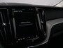 Volvo XC60 2.0 T6 Plug-in hybrid AWD Plus Dark 350 Pk Automaat Navi / Pano-dak / 360 Camera / Apple Carplay / Harman Kardon