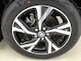 Toyota Yaris 1.5 Hybrid 115 Dynamic Comfort Pack | BTW Voertuig | Dodehoekdetectie | Stoel+stuurverwarming | Parkeersensoren Voor+Achter | Draadloze telefoonlader | Cruise Control Adaptive | Apple CarPlay/Android Auto |