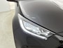 Toyota Yaris 1.5 Hybrid 115 Dynamic Comfort Pack | BTW Voertuig | Dodehoekdetectie | Stoel+stuurverwarming | Parkeersensoren Voor+Achter | Draadloze telefoonlader | Cruise Control Adaptive | Apple CarPlay/Android Auto |
