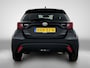 Toyota Yaris 1.5 Hybrid 115 Dynamic Comfort Pack | BTW Voertuig | Dodehoekdetectie | Stoel+stuurverwarming | Parkeersensoren Voor+Achter | Draadloze telefoonlader | Cruise Control Adaptive | Apple CarPlay/Android Auto |