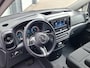 Mercedes-Benz eVito 112 L2 60 kWh | Achteruitrijcamera | Dodehoekassistentie | Stoelverwarming Bestuurdersstoel | Tweezits Bijrijdersbank | Spoorassistent