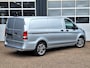 Mercedes-Benz eVito 112 L2 60 kWh | Achteruitrijcamera | Dodehoekassistentie | Stoelverwarming Bestuurdersstoel | Tweezits Bijrijdersbank | Spoorassistent