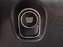 Mercedes-Benz eVito 112 L2 60 kWh | Achteruitrijcamera | Dodehoekassistentie | Stoelverwarming Bestuurdersstoel | Tweezits Bijrijdersbank | Spoorassistent