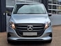 Mercedes-Benz eVito 112 L2 60 kWh | Achteruitrijcamera | Dodehoekassistentie | Stoelverwarming Bestuurdersstoel | Tweezits Bijrijdersbank | Spoorassistent