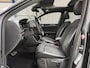 Volkswagen T-Roc 1.5 TSI R-Line Business+ - PANORAMADAK - AUTOMAAT - IQ - CARPLAY - GROOT SCHERM - VIRTUAL COCKPIT - MASSAGE STOEL - TREKHAAK