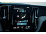 Volvo XC60 2.0 T6 Plug-in hybrid AWD Inscription / Pano / Stoelverwarming-ventilatie-massage / Trekhaak / Riem vervangen