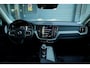 Volvo XC60 2.0 T6 Plug-in hybrid AWD Inscription / Pano / Stoelverwarming-ventilatie-massage / Trekhaak / Riem vervangen