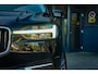 Volvo XC60 2.0 T6 Plug-in hybrid AWD Inscription / Pano / Stoelverwarming-ventilatie-massage / Trekhaak / Riem vervangen