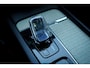 Volvo XC60 2.0 T6 Plug-in hybrid AWD Inscription / Pano / Stoelverwarming-ventilatie-massage / Trekhaak / Riem vervangen