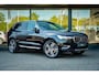 Volvo XC60 2.0 T6 Plug-in hybrid AWD Inscription / Pano / Stoelverwarming-ventilatie-massage / Trekhaak / Riem vervangen