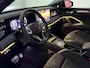Volkswagen Tiguan 1.5 eHybrid R-Line Edition DSG / Panoramadak / Wegklapbare trekhaak / Achteruitrijcamera / Sfeerverlichting
