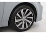 Toyota Corolla Touring Sports 1.8 Hybrid Dynamic | Apple Carplay / Android Auto | Stoelverwarming | Adaptive Cruise | Keyless | Clima | Camera | 17 inch