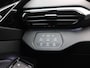 Volkswagen ID.4 Pro Business 77 kWh 204PK Aut. SOH 95,39%, Head-Up Display, Matrix LED-Verlichting, Keyless, 360gr. Camera, 20" LM Velgen, Voorruitverwarming, Stoel-Stuurverwarming, Side Assist, Elektr. Achterklep