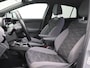 Volkswagen ID.4 Pro Business 77 kWh 204PK Aut. SOH 95,39%, Head-Up Display, Matrix LED-Verlichting, Keyless, 360gr. Camera, 20" LM Velgen, Voorruitverwarming, Stoel-Stuurverwarming, Side Assist, Elektr. Achterklep