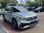 Volkswagen Tiguan 1.4 TSI DSG eHybrid 245pk R-Line Business / Panorama dak / IQ-Led / Zwenkbare trekhaak / 20'' LMV