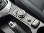 Mazda 2 Luxury 1.5 Skyactiv-G 90PK Navigatie, Achteruitrijcamera, Keyless, Head-Up Display, Stoel & Stuurwielverwarming, Apple Carplay, Android Auto