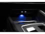 Volkswagen Golf 2.0 TSI R 4Motion Performance Akrapovic HUD