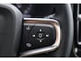Volvo XC40 T5 Recharge Ultimate Bright | Stoelverwarming | Trekhaak | 360° Camera | Panoramadak | BLIS | Pilot Assist | Keyless