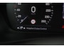 Volvo XC40 T5 Recharge Ultimate Bright | Stoelverwarming | Trekhaak | 360° Camera | Panoramadak | BLIS | Pilot Assist | Keyless