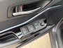 Toyota C-HR / C-HR+ 2.0 Hybrid First Edition | Trekhaak | Blindspot | All Seasons