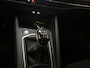 Volkswagen Golf 1.5 TSI Life Business Alcantara Stoelverwarming Camer Sfeerverlichting DAB+
