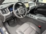 Volvo XC60 2.0 T6 Plug-in hybrid AWD Essential | Adaptieve Cruise Control | Park assist | Getint Glas | Leder | Driver assist | Stoel- / stuurwielverwarming | All Season banden |