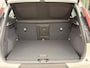Volvo XC40 T2 AUT8 129PK R-Design | Lederen bekleding | Stoel- & Stuurwielverwarming | Adaptieve Cruise Control met Pilot Assist | BLIS Dodehoekdetectie | Park Assist achter | Sensus full map navigatie | Keyless entry & go