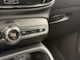 Volvo XC40 T2 AUT8 129PK R-Design | Lederen bekleding | Stoel- & Stuurwielverwarming | Adaptieve Cruise Control met Pilot Assist | BLIS Dodehoekdetectie | Park Assist achter | Sensus full map navigatie | Keyless entry & go