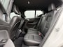 Volvo XC40 T2 AUT8 129PK R-Design | Lederen bekleding | Stoel- & Stuurwielverwarming | Adaptieve Cruise Control met Pilot Assist | BLIS Dodehoekdetectie | Park Assist achter | Sensus full map navigatie | Keyless entry & go