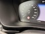 Volvo XC40 T2 AUT8 129PK R-Design | Lederen bekleding | Stoel- & Stuurwielverwarming | Adaptieve Cruise Control met Pilot Assist | BLIS Dodehoekdetectie | Park Assist achter | Sensus full map navigatie | Keyless entry & go