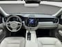 Volvo XC60 2.0 Recharge T6 AWD | Panorama | Pine Grey | Camera | Carplay | Keyless | Dealer onderhouden | Eerste eigenaar