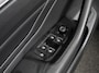 Volkswagen Passat Variant 1.5 TSI 150 pk DSG Elegance High Navigatie Apple Carplay/Android Auto Parkeersensoren Camera Elektrische achterklep Adaptieve Cruise Control Virtual Cockpit Afneembare trekhaak Ledverlichting Bestuurderstoel elektrisch