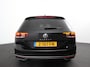 Volkswagen Passat Variant 1.5 TSI 150 pk DSG Elegance High Navigatie Apple Carplay/Android Auto Parkeersensoren Camera Elektrische achterklep Adaptieve Cruise Control Virtual Cockpit Afneembare trekhaak Ledverlichting Bestuurderstoel elektrisch