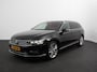Volkswagen Passat Variant 1.5 TSI 150 pk DSG Elegance High Navigatie Apple Carplay/Android Auto Parkeersensoren Camera Elektrische achterklep Adaptieve Cruise Control Virtual Cockpit Afneembare trekhaak Ledverlichting Bestuurderstoel elektrisch