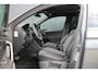 Volkswagen Tiguan 1.5 TSI R-Line | Panoramadak | Trekhaak | Camera | Stoelverwarming |
