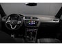 Volkswagen Tiguan 1.5 TSI R-Line | Panoramadak | Trekhaak | Camera | Stoelverwarming |