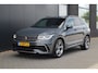 Volkswagen Tiguan 1.5 TSI R-Line | Panoramadak | Trekhaak | Camera | Stoelverwarming |
