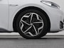 Volkswagen ID.3 First Plus 58 kWh | CAMERA | ADAPTIVE | SCHUIFDAK | STOEL- EN STUURVERW.