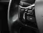 Peugeot 308 1.2 PureTech Allure | Panoramadak | Trekhaak | Camera | Navigatie | Full LED | Parkeerhulp | Climate control | Bluetooth | Cruise control | Getint glas