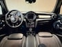 MINI Cooper 5-Deurs 1.5 AUT. NAVIGATIE PDC STOELVERWARMING APPLE CARPLAY CRUISE USB KEYLESS-GO