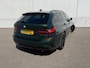 BMW 3-Serie Touring 330e High Individual M pakket LASER PANO ACC DODEHOEK CARBON TREKHAAK AMBIENT BLACKLINE
