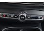 Volvo XC40 T4 Momentum | Trekhaak | Leder | Parkeercamera