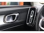 Volvo XC40 T4 Momentum | Trekhaak | Leder | Parkeercamera
