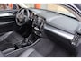 Volvo XC40 T4 Momentum | Trekhaak | Leder | Parkeercamera