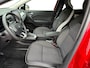 Renault Captur 1.6 E-Tech Hybrid 145 Intens Apple Carplay/Android Auto , electronic climate controle , Camera , cruise , tel , lm velgen , parkeersensoren , navi groot scherm .